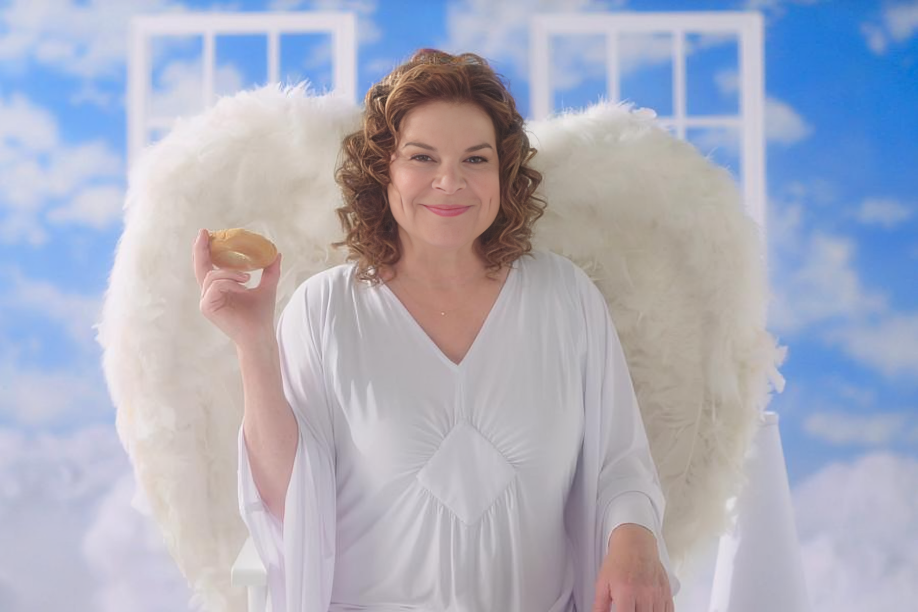 Philadelphia Cream Cheese Commercial Actress Name: Meet Linda Kash