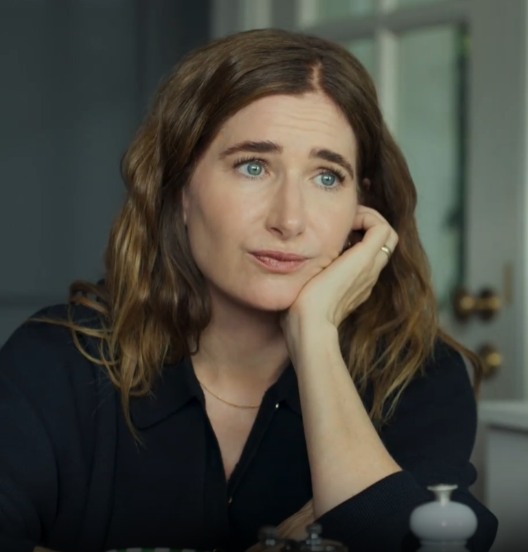 Read more about the article Amazon Grocery Commercial Actress: Who Is Kathryn Hahn in the 2026 Ad?